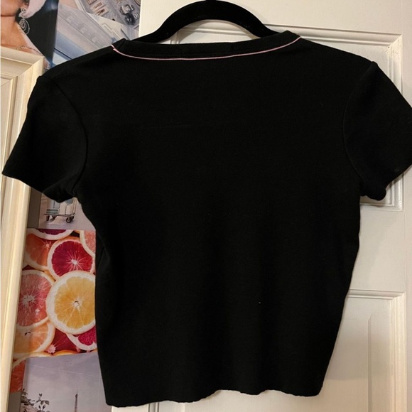 Brandy Melville T-Shirt - Picture 4 of 4